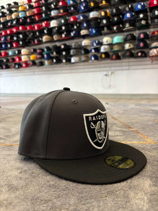 LV RAIDERS GRAY/BLACK FITTED HAT