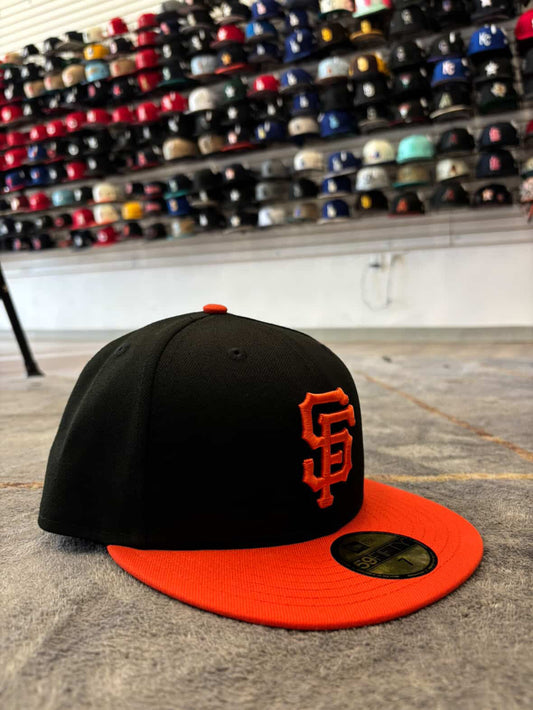SF GIANTS ON FIELD FITTED HAT
